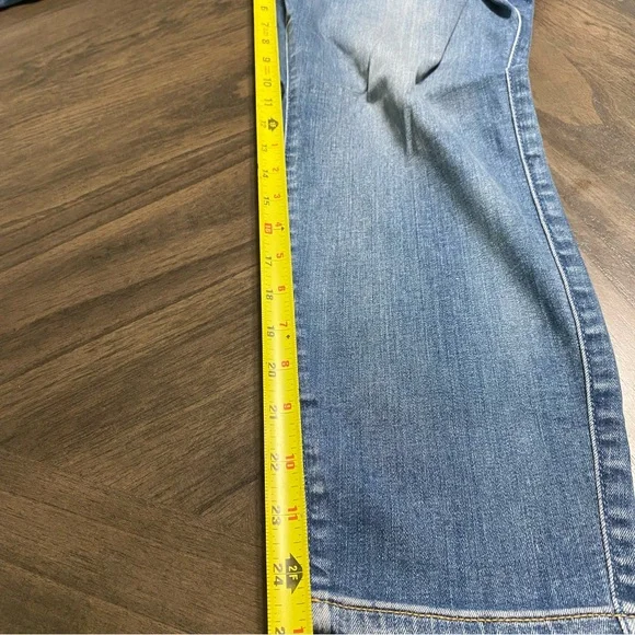 Torrid Bombshell Jeans Size 20XS Extra Short Ankle Blue High Waist Med Wash - Picture 11 of 11